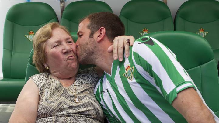 El holandés Rafael Van der Vaart explica por qué fue al Betis en 2015 y lo prefirió al Ajax: "Quizá no era inteligente pero veía a mis abuelos mucho".