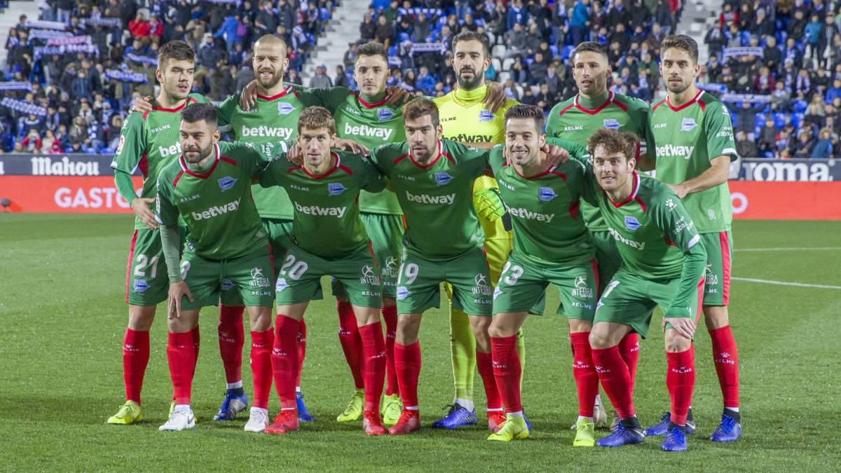 Quejas de la afición del Alavés por la proximidad de los derbis contra Athletic y Real Sociedad