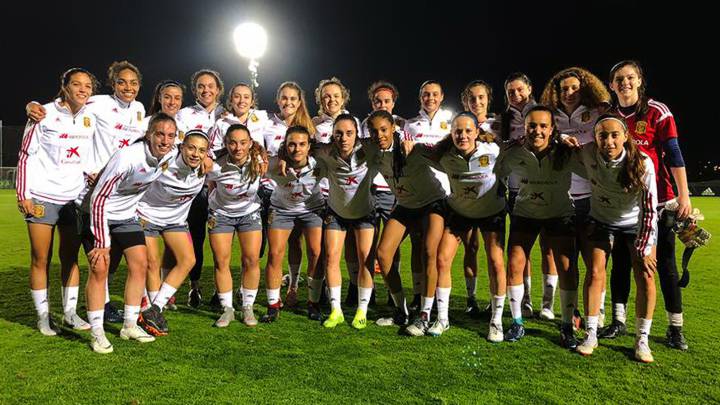 La Selección Sub-17 femenina se juega el pase a la final del Mundial.