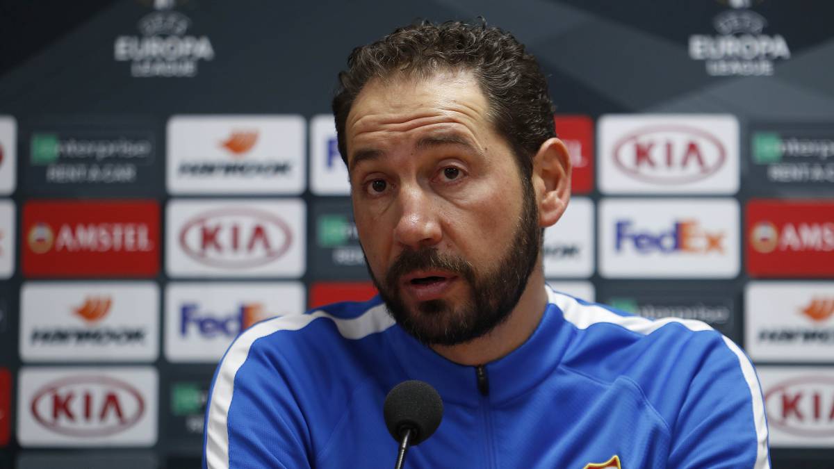 Machín: "El Sevilla necesita ir a ganar a todos los campos"