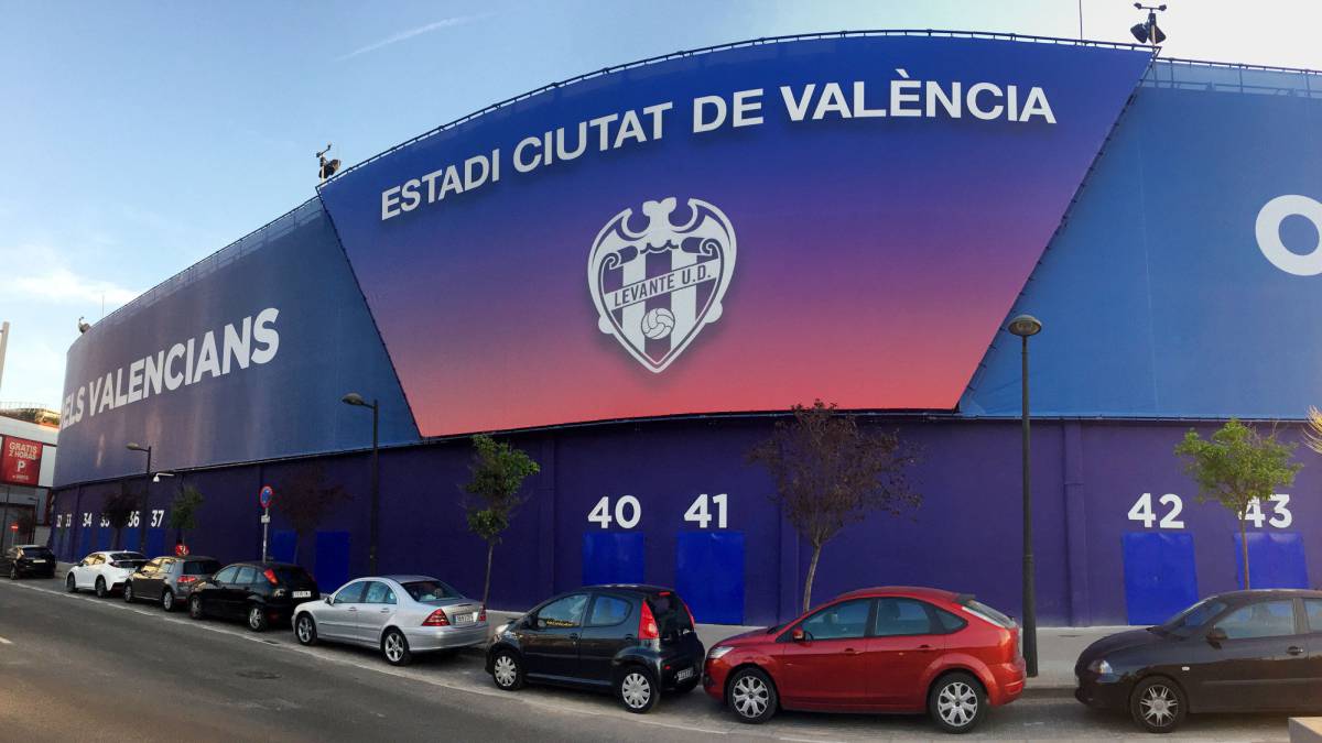 El 'nuevo' Ciutat de València se vislumbrará este próximo verano