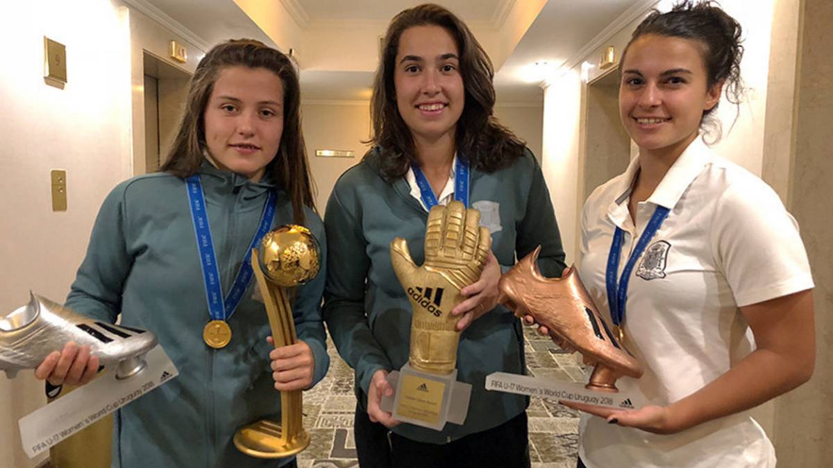 Claudia Pina, Cata Coll e Irene López.
