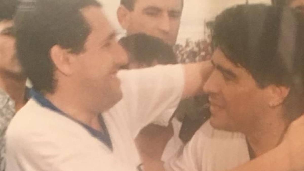 La historia del embajador argentino con Maradona en 1992