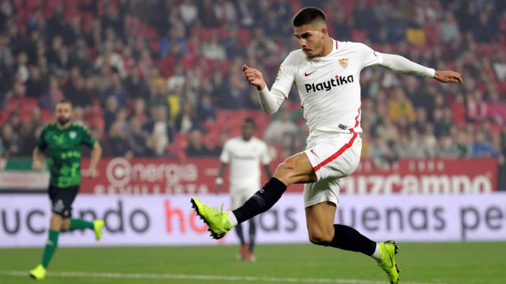 André Silva.