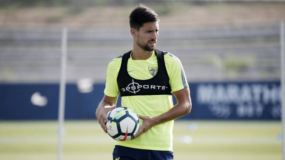Adrián vuelve al grupo y espera estar en Mallorca