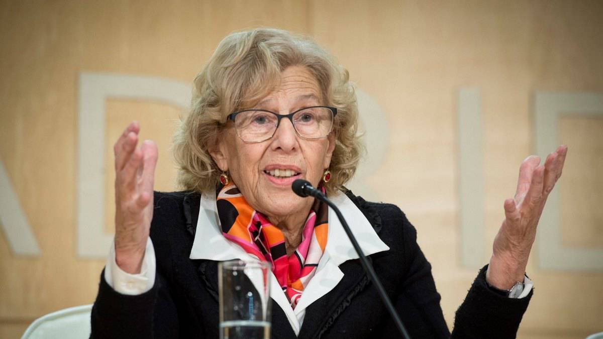 Carmena da la bienvenida a Madrid al fútbol argentino