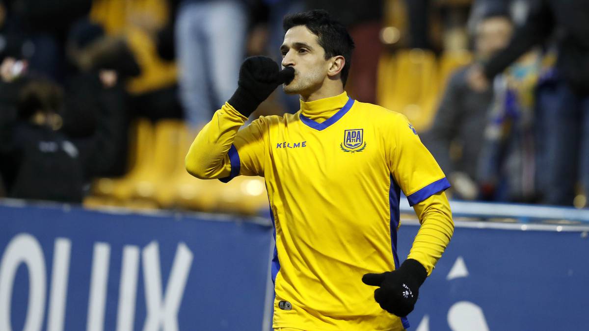 Pereira celebra un gol