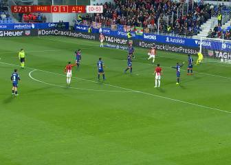 El gol surrealista que se vio en Huesca: Aduriz tiró como si la cosa no fuera con él