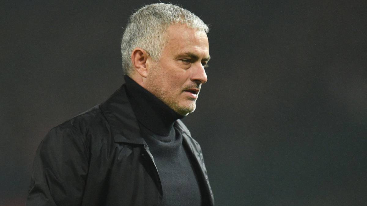 El entrenador portugués del Manchester United, José Mourinho, durante un partido.