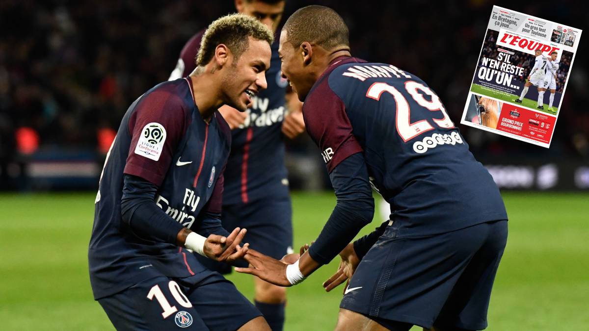 Neymar y Mbappé celebran un gol