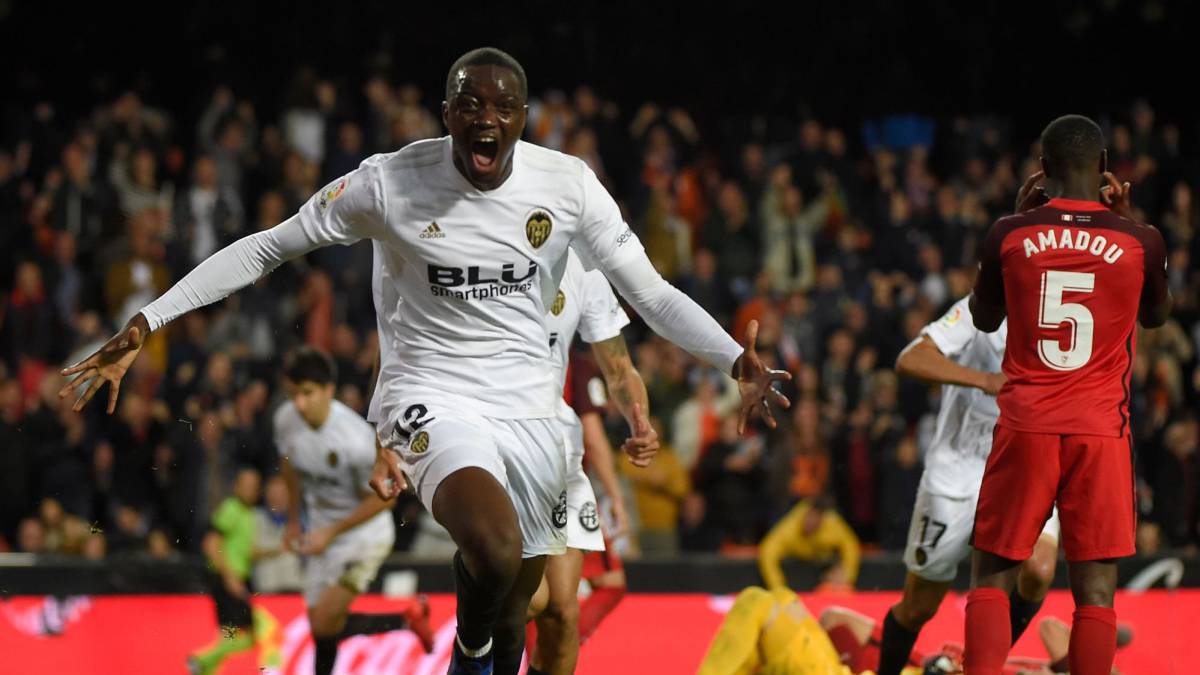 1x1 del Valencia: Diakhaby irrumpe en plena pañolada