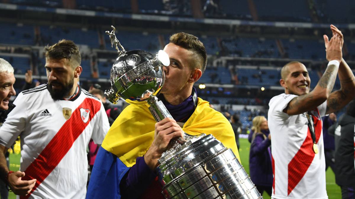 En Argentina dan por hecho que Santos Borré llegará al Atlético por siete millones