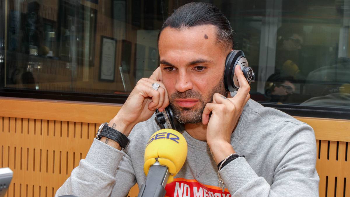 SERGIO SANCHEZ en la TERTULIA DE EL FARO