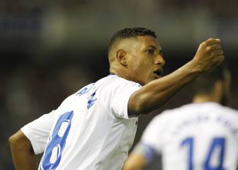 Acosta llegará a los 50 partidos con el Tenerife en el derbi