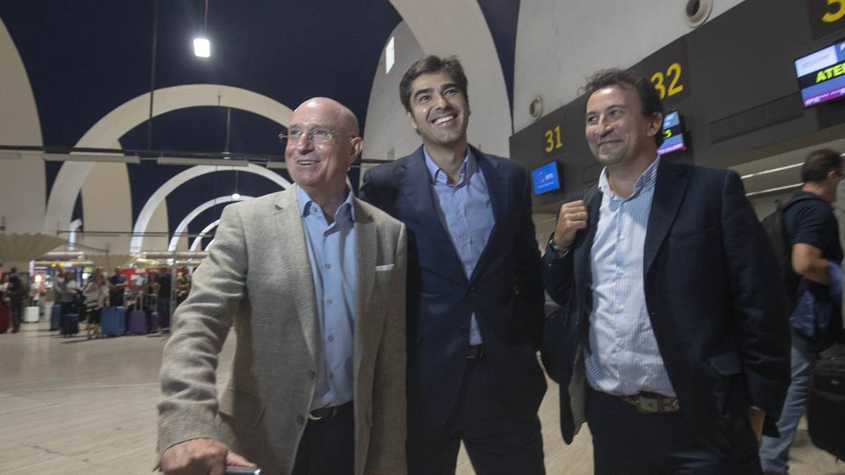 El Betis viajó a Dudelange ya clasificado en Europa League y con las bajas de Lo Celso y Canales. Serra Ferrer no consideró tener "los deberes hechos y que se juegan un dinero bastante importante".".