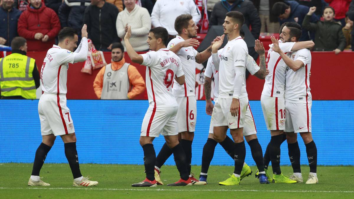 1x1 del Sevilla: Cuando Banega y Sarabia se encuentran...