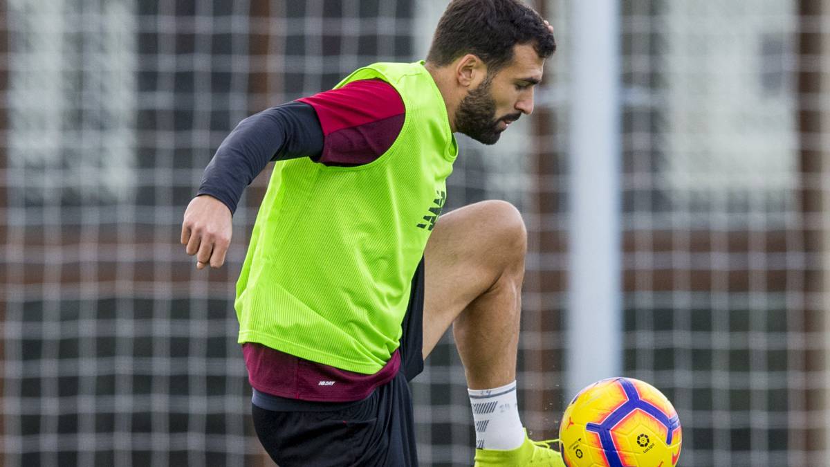 Balenziaga e Iturraspe, fuera de la lista ante el Alavés