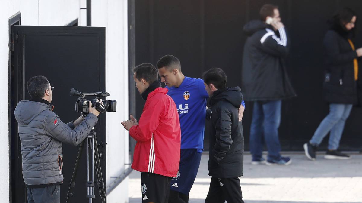 La plantilla del Valencia se devalúa 37M€ en seis meses