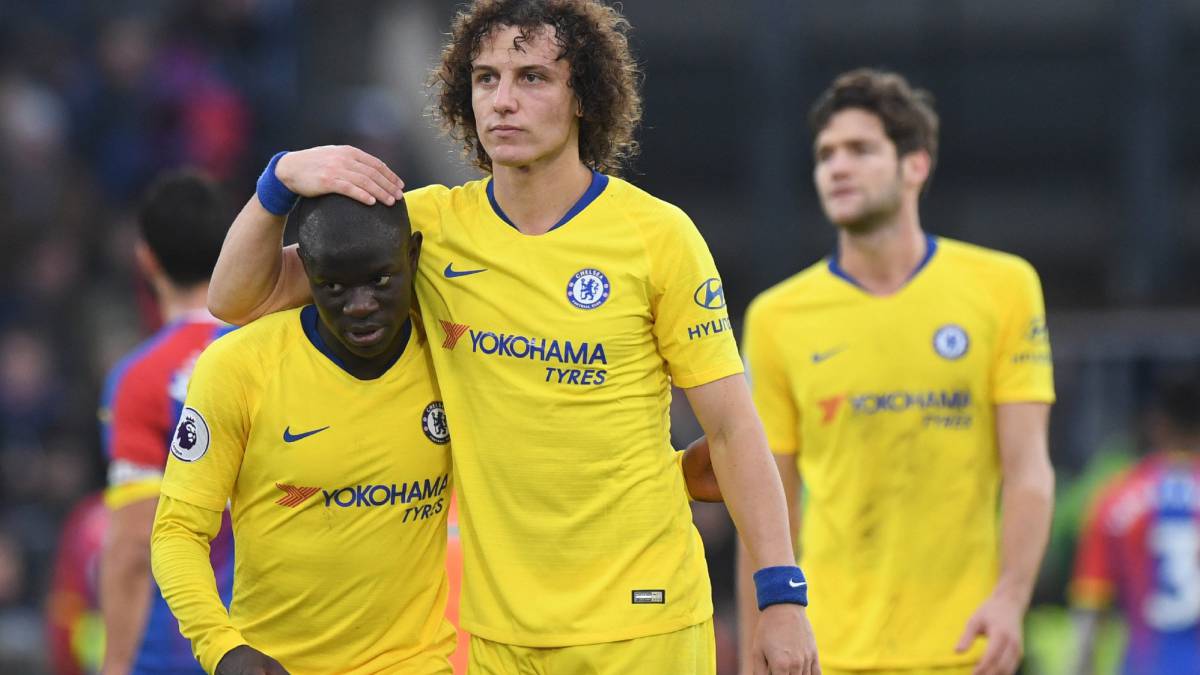 Kanté resuelve el monólogo 'blue' ante un defensivo Palace