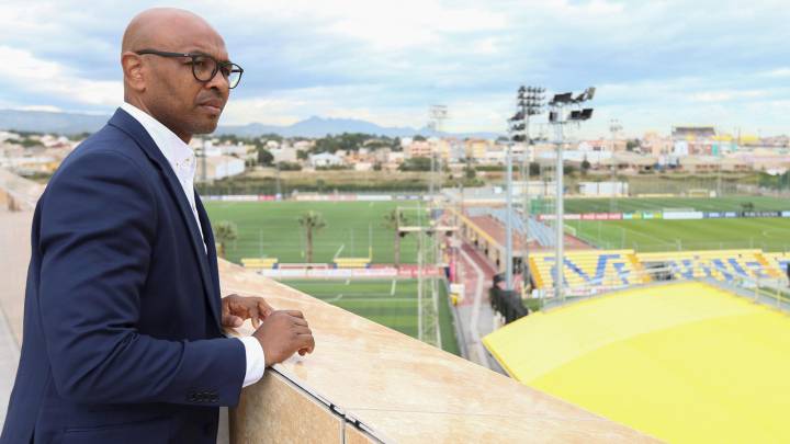 Marcos Senna.