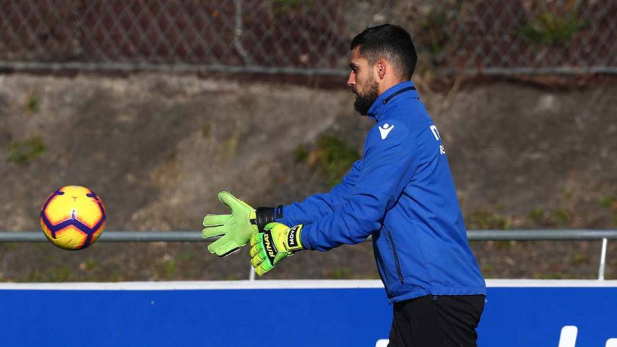 Miguel Ángel Moyá durante el último entrenamiento