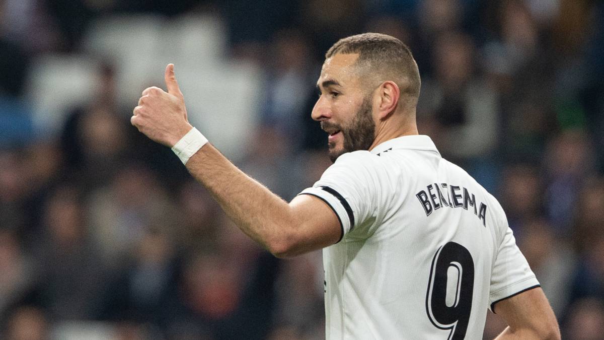 Daily Mirror: el Chelsea quiere a Benzema para suplir a Morata