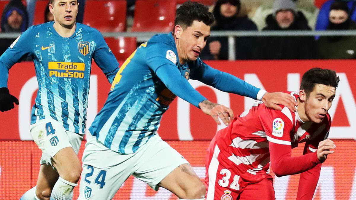 Giménez: "Ojalá tenga a Godín de compañero mucho tiempo"