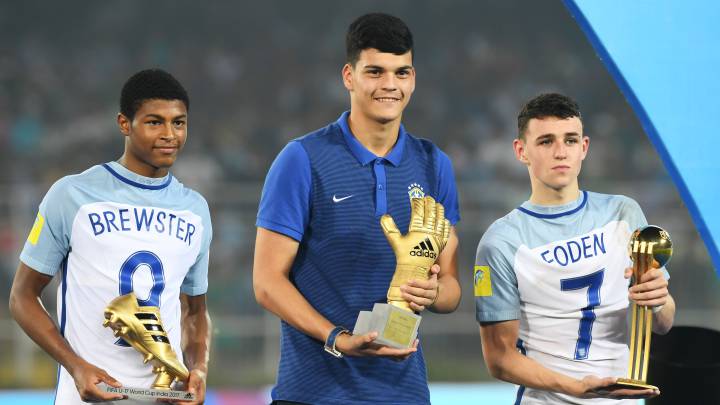 El guardameta brasileño del Cruzeiro, Gabriel Brazao, con Brasil Sub-17 en el Mundial.
