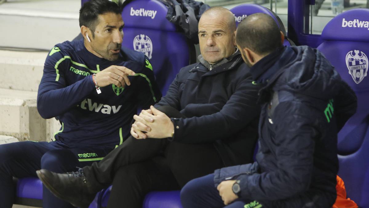 Paco López, entrenador del Levante.