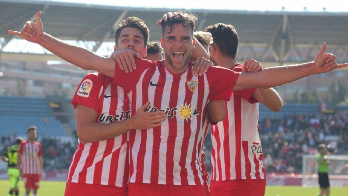 Fecha, horario, cómo ver en directo en televisión y cómo seguir online el Alcorcón-Almería de la jornada 21 de LaLiga 1,2,3 que se jugará en Santo Domingo.