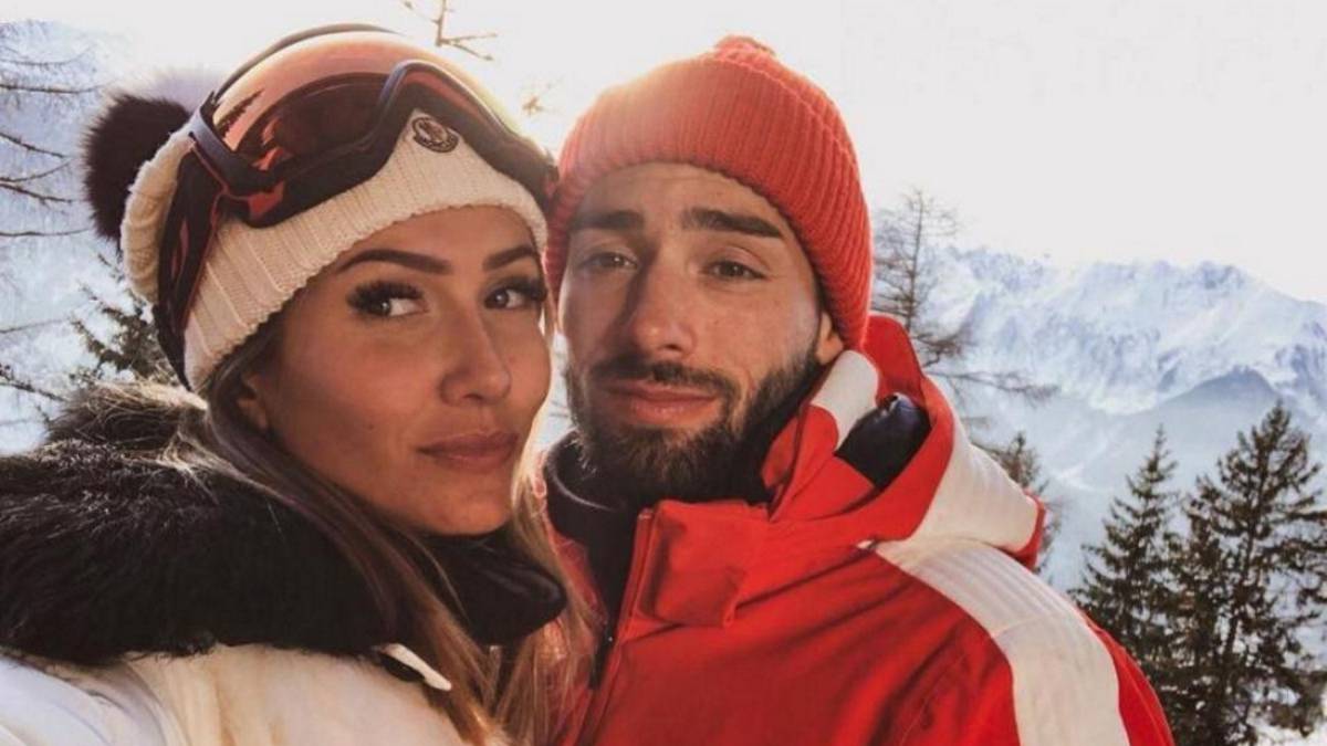 La mujer de Yannick Carrasco desvela un interés del United...