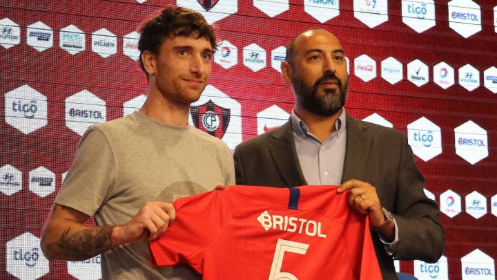 Amorebieta seguirá su carrera en Cerro Porteño