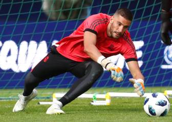Casilla on verge of leaving Real Madrid for Leeds United