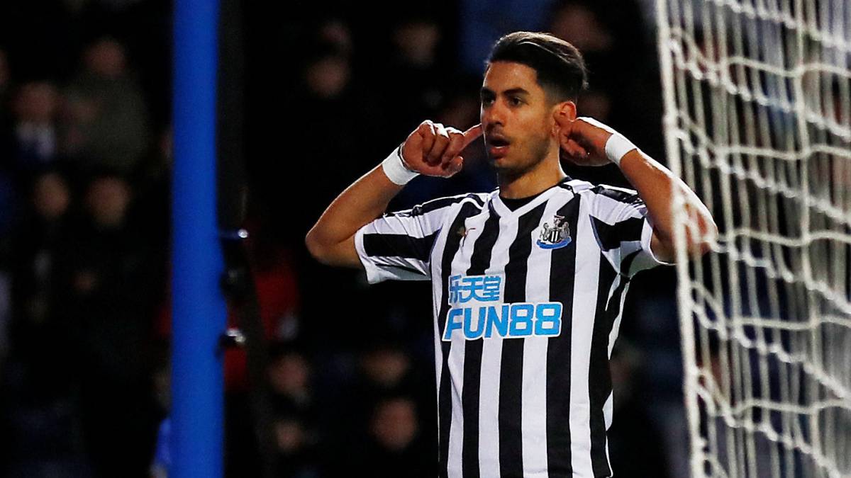 Joselu y Ayoze Pérez clasifican al Newcastle en la prórroga