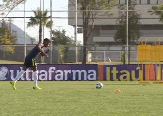 Cada vez que sale algo suyo es mejor: Rodrygo mete la falta perfecta con Brasil...