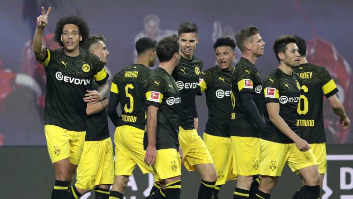 El Dortmund mantiene la distancia con el Bayern