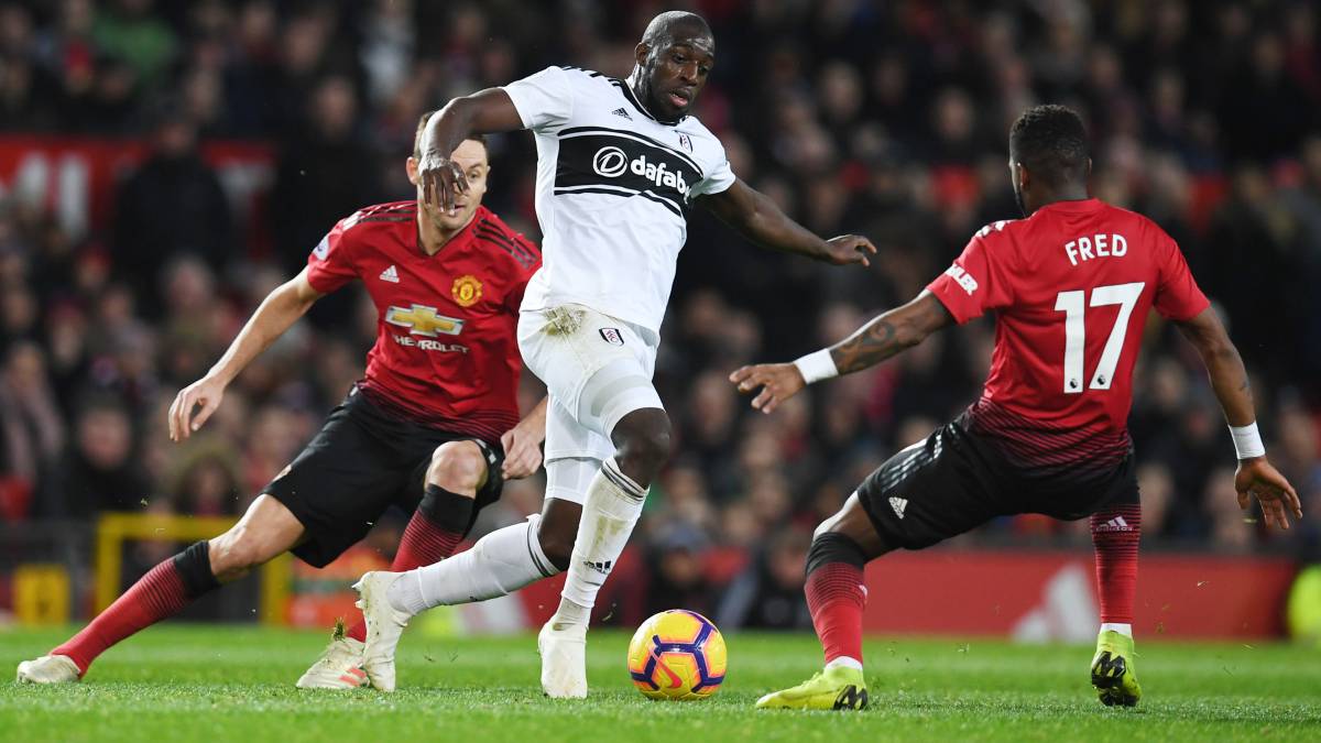 El jugador del Fulham Aboubakar Kamara, arrestado por agresión