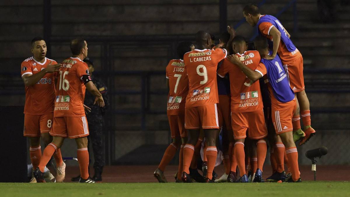 Azócar da el triunfo a La Guaira en su debut en la Libertadores