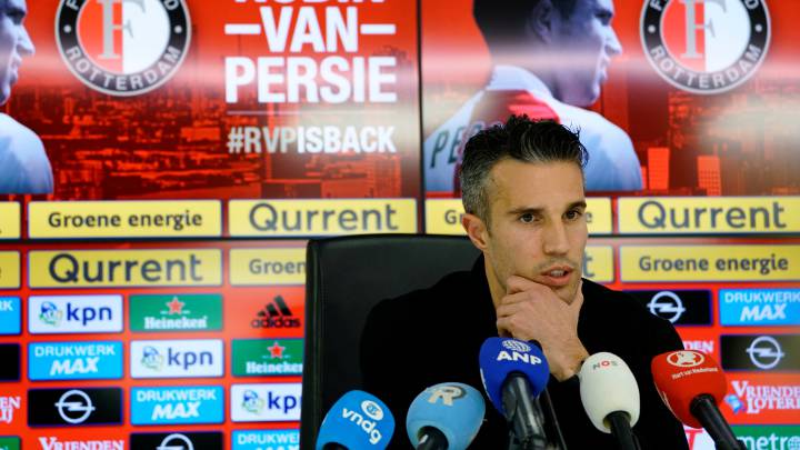 Van Persie sobre De Jong: "Yo también habría ido al Barça"