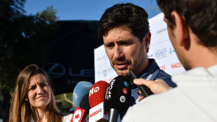 Víctor: "Isco needs to look back at the games when the Bernabéu gave him an ovation"