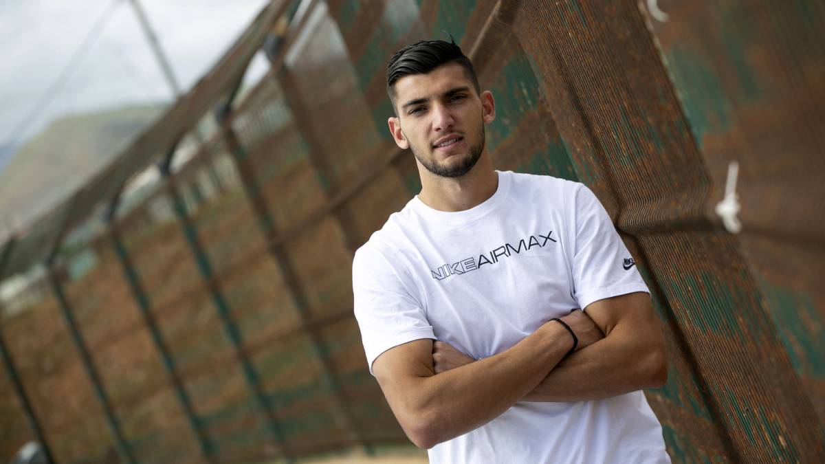 Rafa Mir: "Nos queda toda la segunda vuelta para el play-off"
