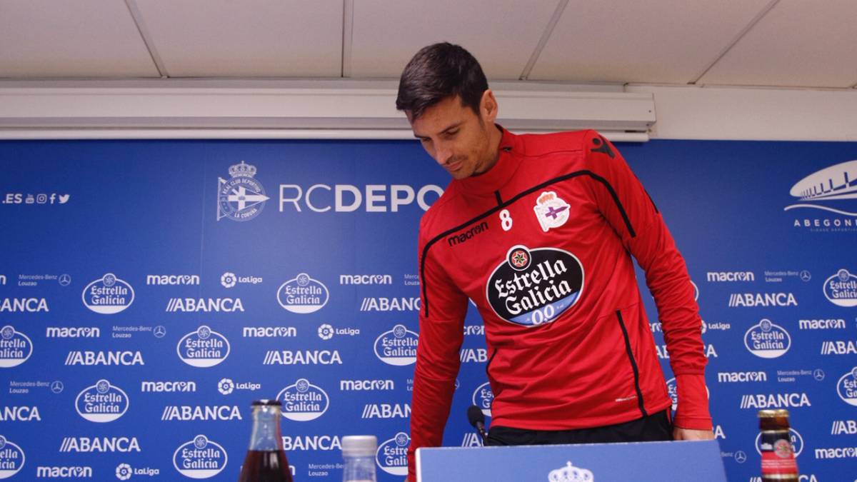 Vicente Gómez en la sala de prensa de Riazor