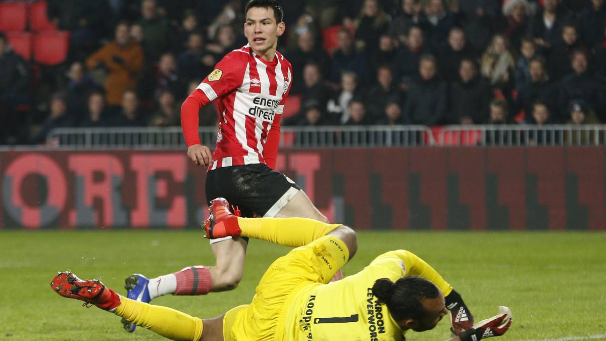 Hirving Lozano asegura el liderato del PSV Eindhoven