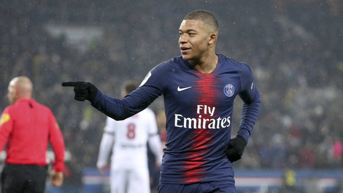 Mbappé, en un partido con el PSG