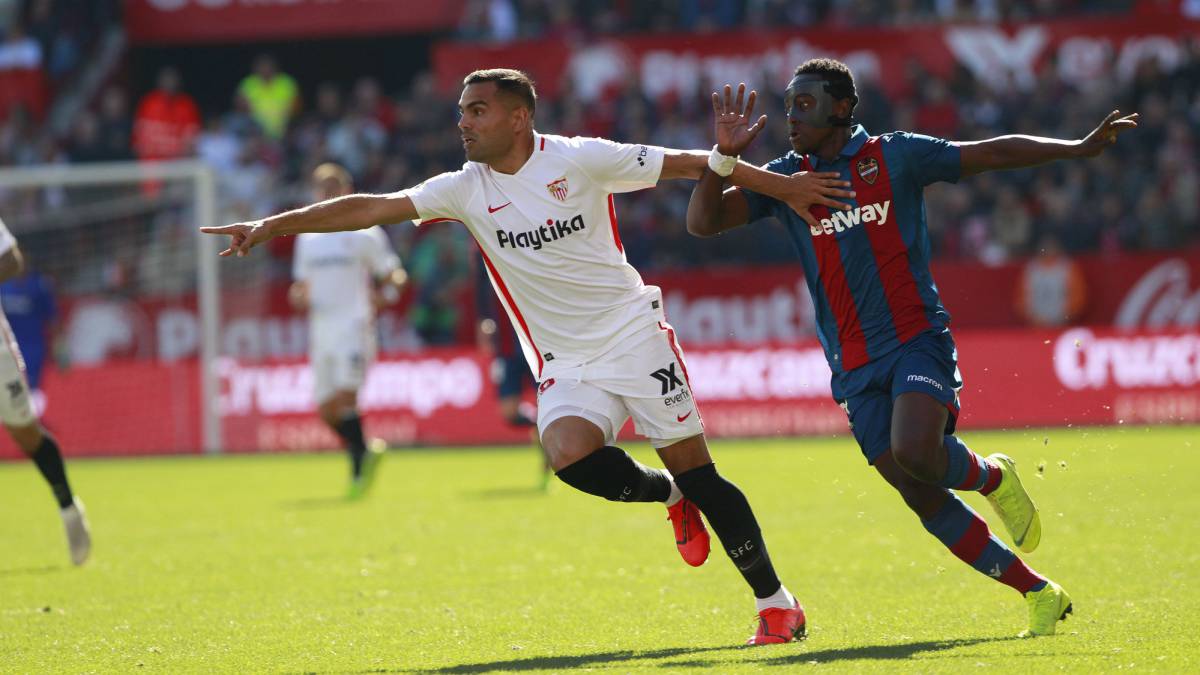 El Sevilla no deja salir a Mercado