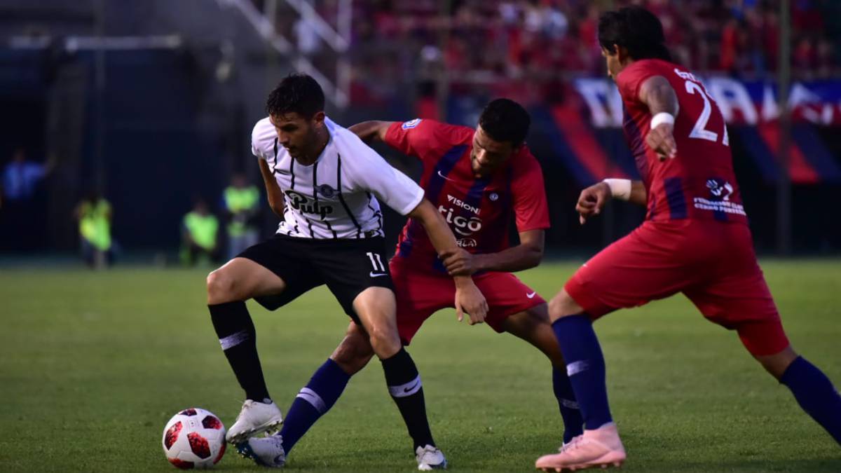 Cardozo dio el triunfo a Libertad sobre Cerro Porteño