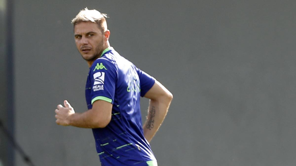 El Betis recupera a Joaquín Sánchez Rodríguez, con el que gana mucho más y marca más goles: sin él, cuatro derrotas y un empate. Cinco partidos sin marcar.