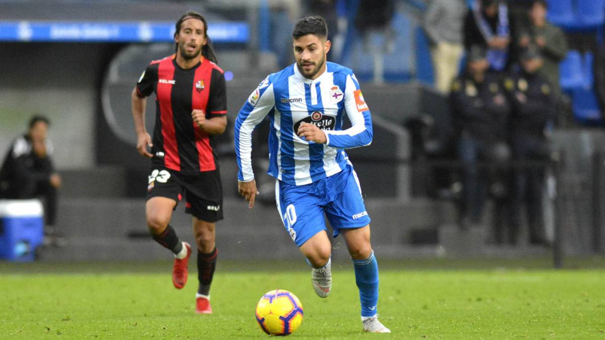 Carles Gil está muy cerca de marcharse del Deportivo rumbo a USA.