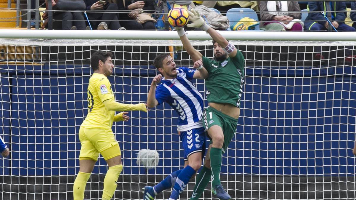 El Cádiz cierra las cesiones de Pantic y Machís
