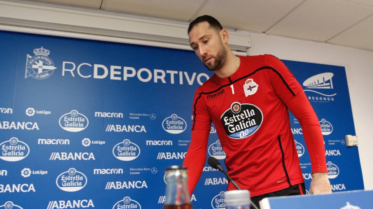 Dani Giménez en la sala de prensa de Abegondo.